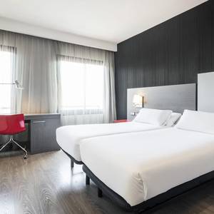 Chambre individuelle corporate Hotel ILUNION Suites Madrid